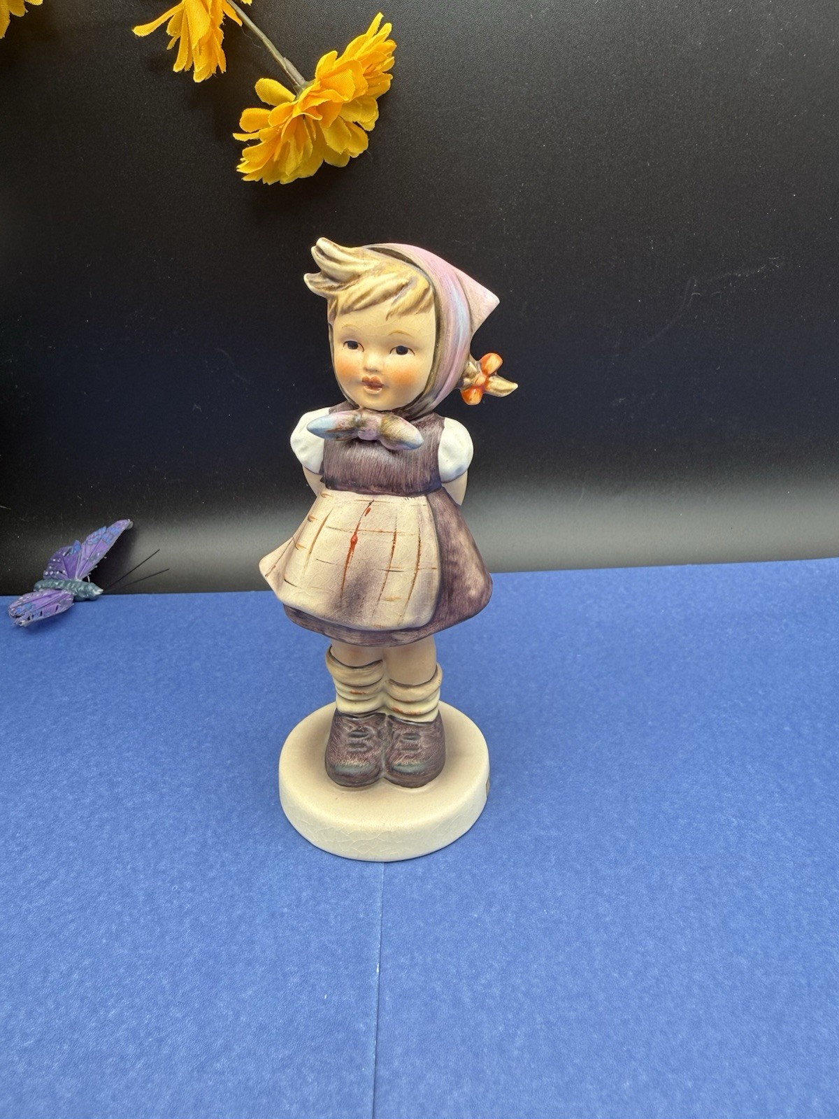 Vintage Goebel M.I. Hummel Figurine \