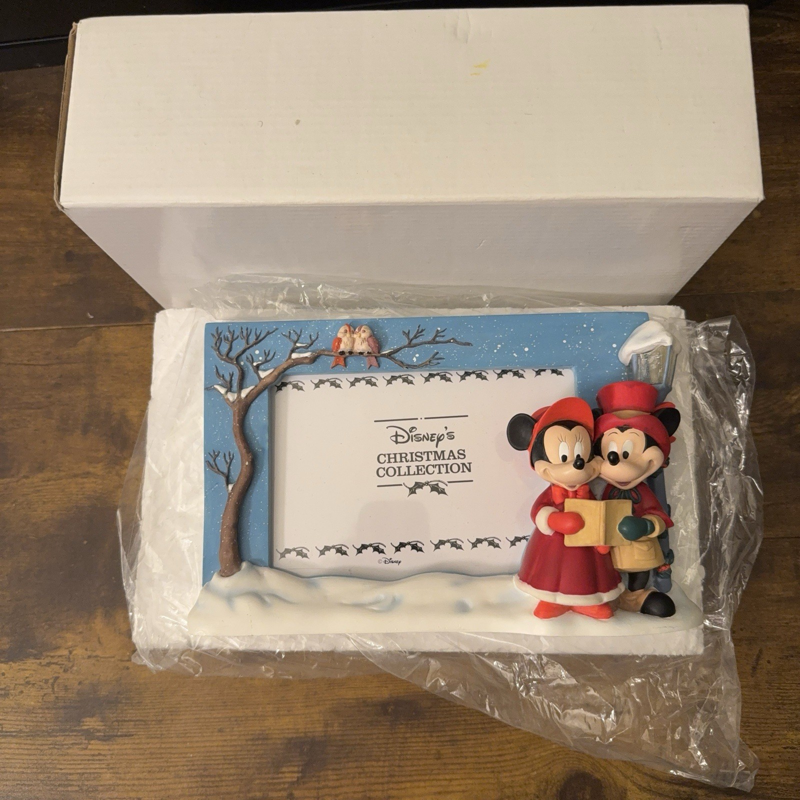 Disney Christmas Carol Mickey & Minnie Mouse Picture Frame Light Up NEW RARE Disney Christmas Carol Mickey & Minnie Mouse Picture Frame Light Up NEW RARE