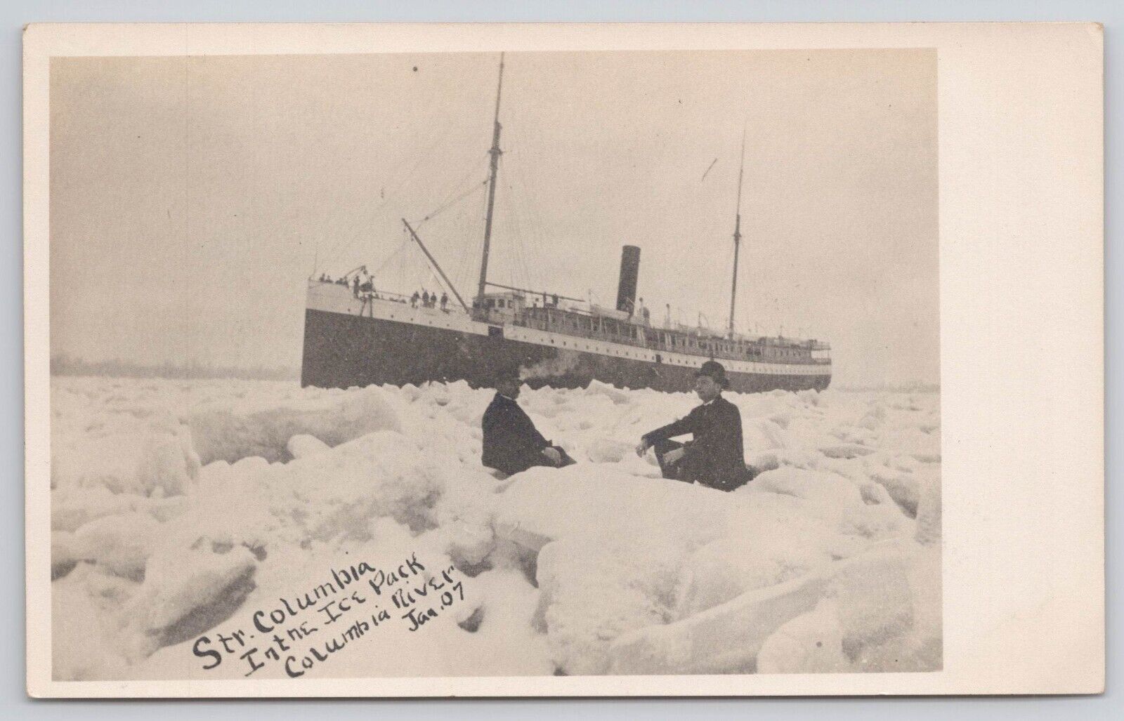 AMAZING 1907 Steamer S.S. Columbia Stuck in Ice Columbia River Postcard RPPC