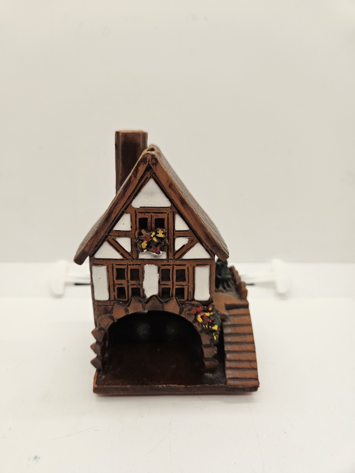 Vintage Handmade Ceramic European House Tealight Candle Holder Chimney Vintage Handmade Ceramic European House Tealight Candle Holder Chimney