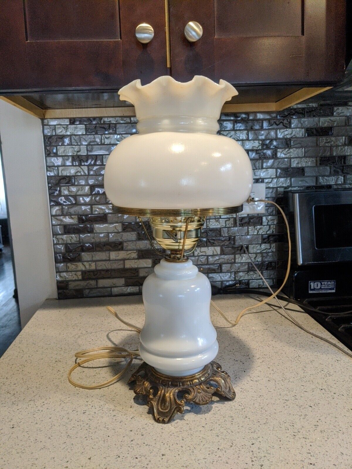 1 Vintage Large Milk Fenton Glass Lamp 3 Switch Lights