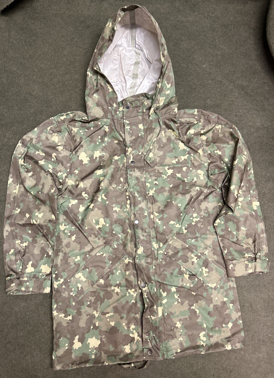 GENUINE ROMANIAN ARMY MARINES M2017 GORETEX JACKET PARKA COAT. 46 I. MEDIUM-LONG