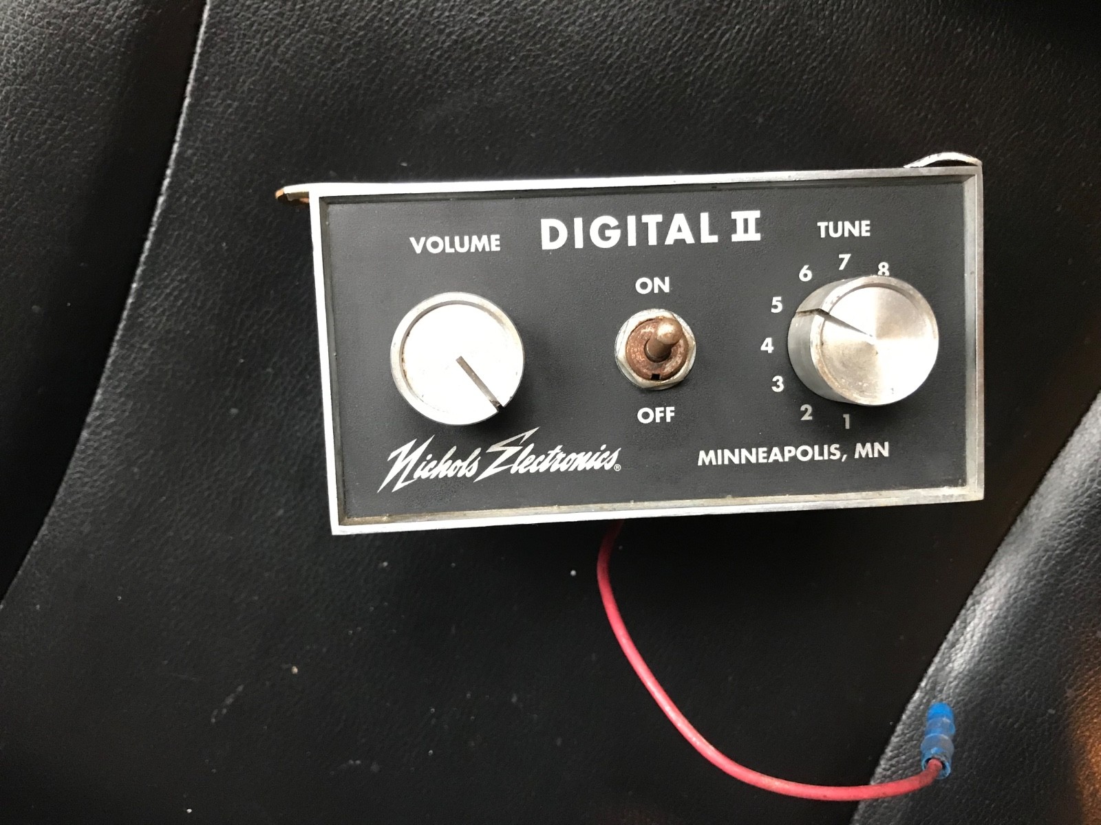 VINTAGE NICHOLS ELECTRONICS DIGITAL 2  MISTER SOFTEE MUSIC BOX