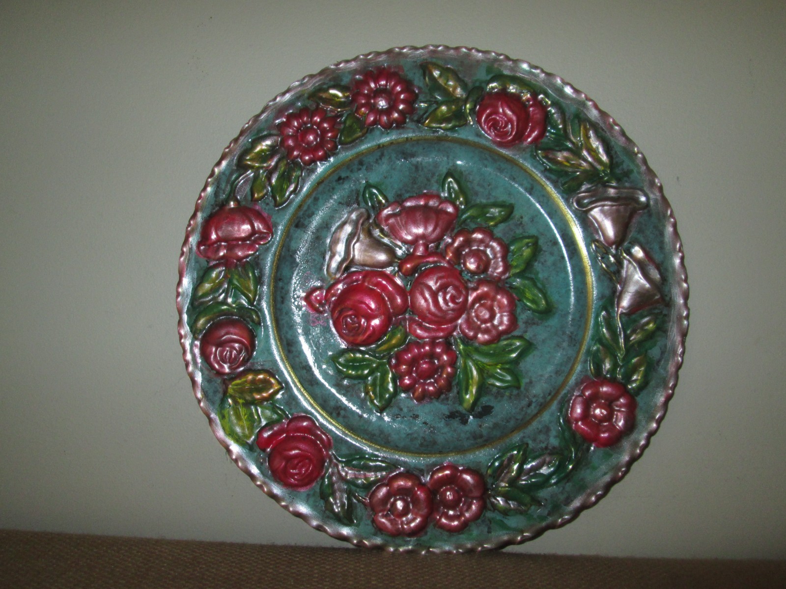 Vtg Hand-Painted Copper Metal 3D Floral Relief Wall Hanging Plate Shabby Chic