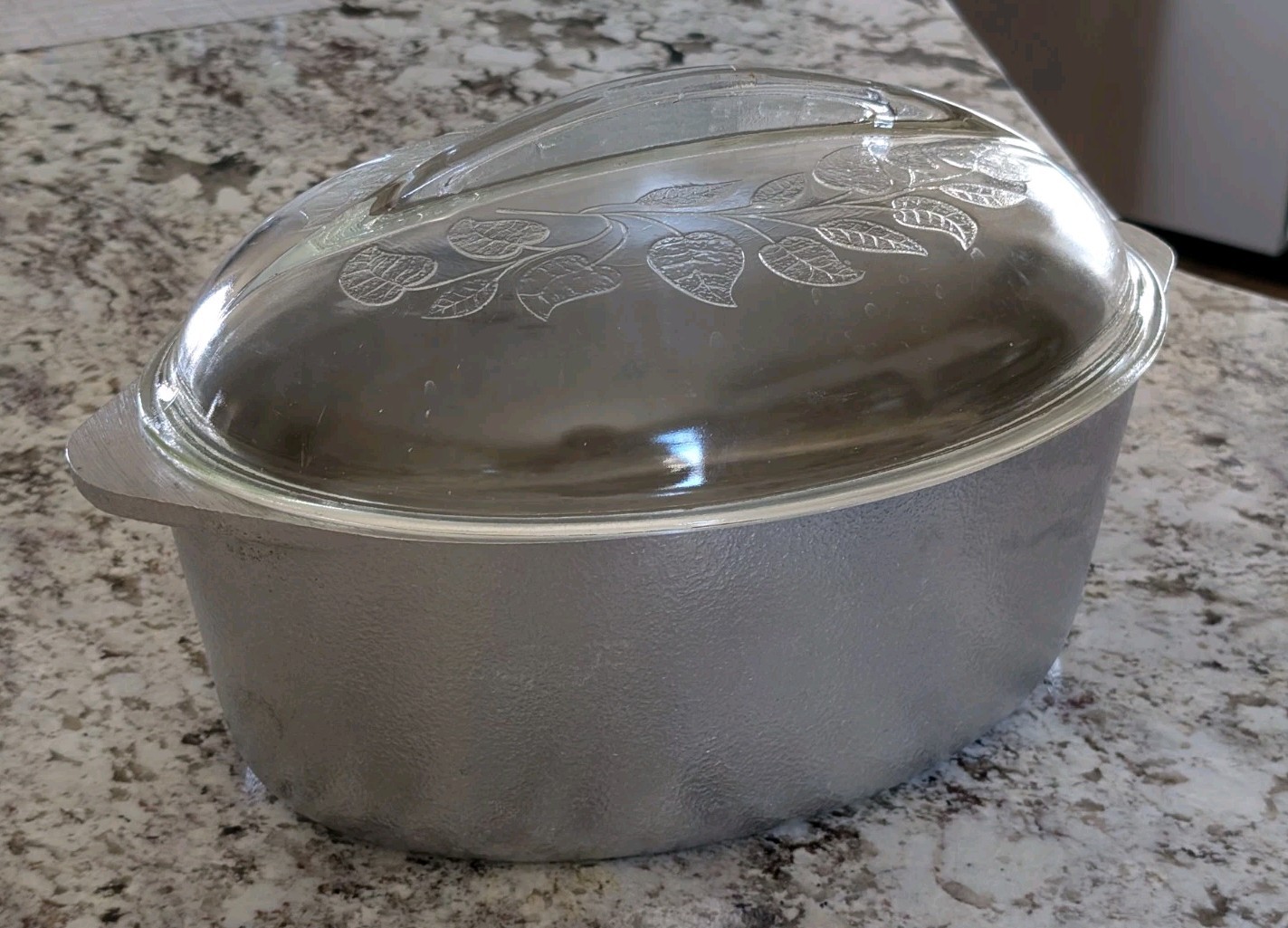 Vintage Hammercraft Cookware Club Aluminum Oval Roaster Pan Leaf Glass Lid H121G