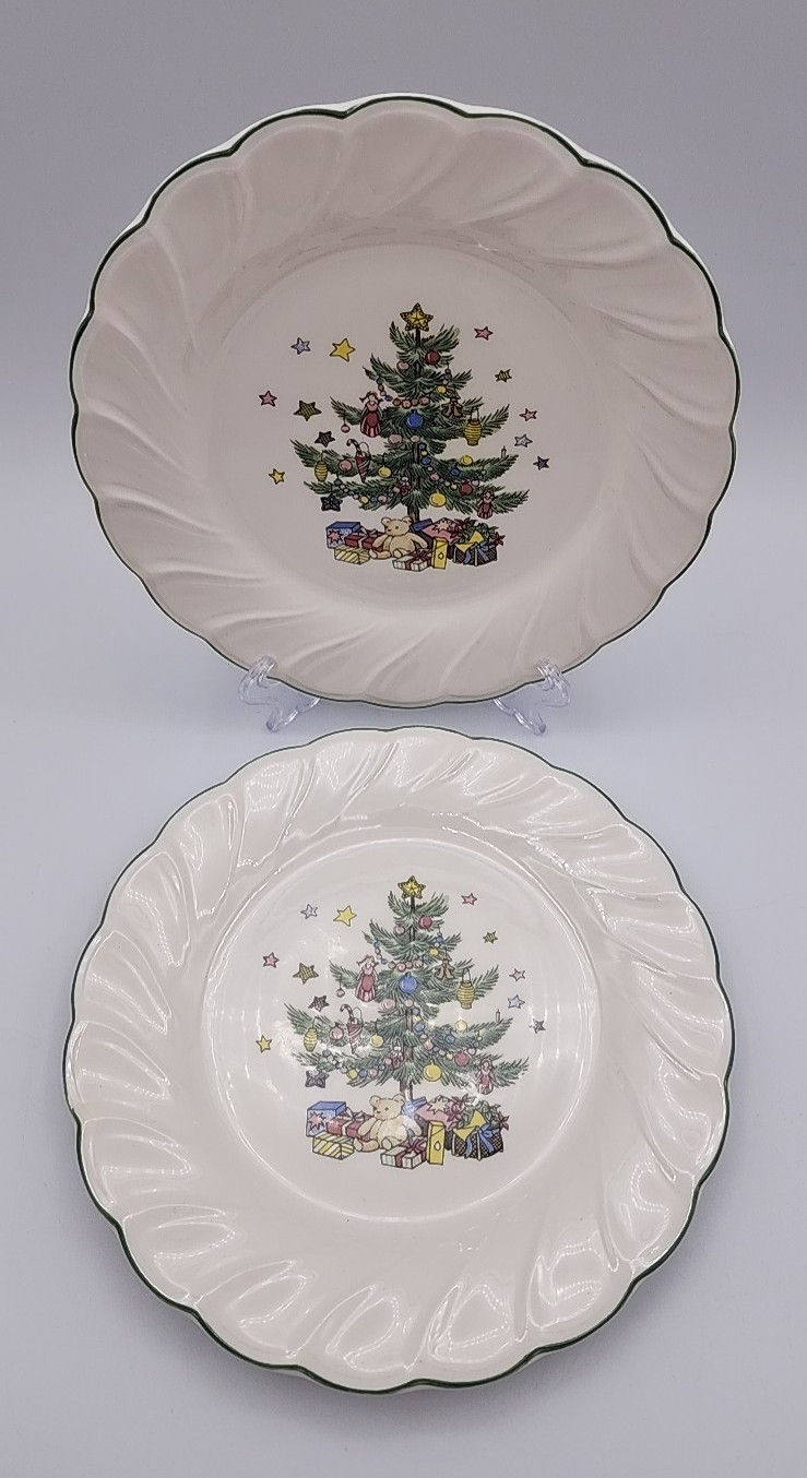 Nikko Happy Holidays Salad Plates 7 3/4\