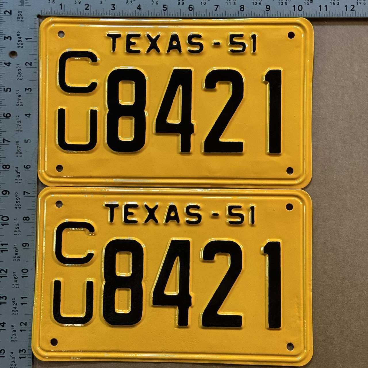 1951 Texas license plate pair CU 8421 YOM DMV HIGH QUALITY RESTORED 24727
