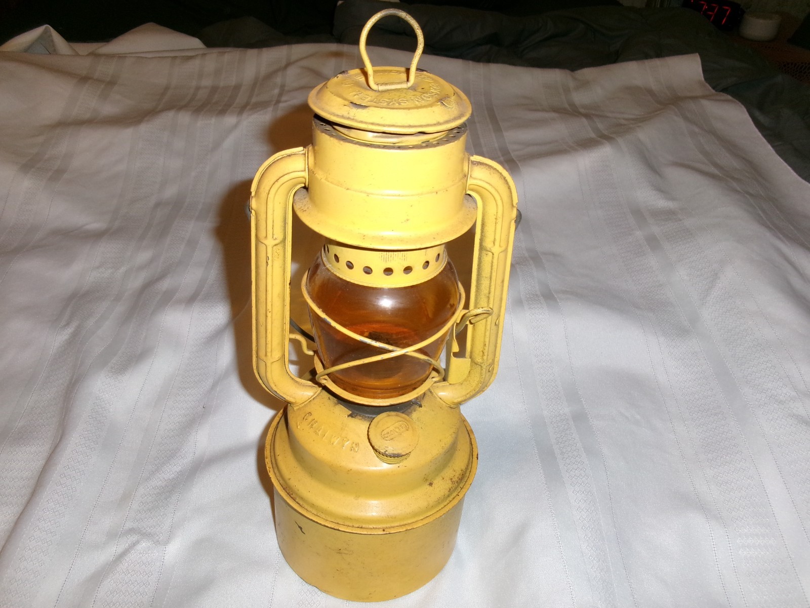 VINTAGE CHALWYN TROPIC SPECIAL LANTERN CONSOLIDATED EDISON SYSTEM. L@@K VINTAGE CHALWYN TROPIC SPECIAL LANTERN CONSOLIDATED EDISON SYSTEM. L@@K