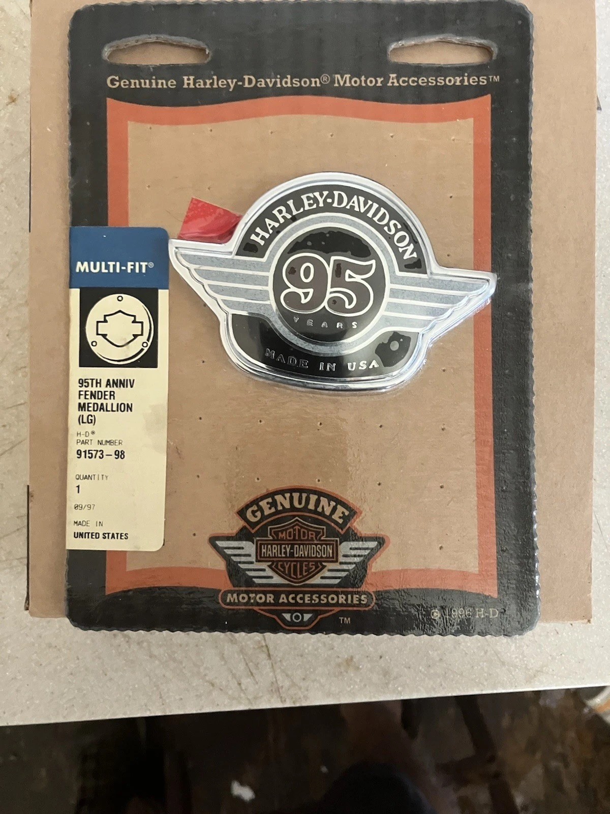 Harley-Davidson Genuine 95th Anniversary Fender Medallion Emblem 91573-98