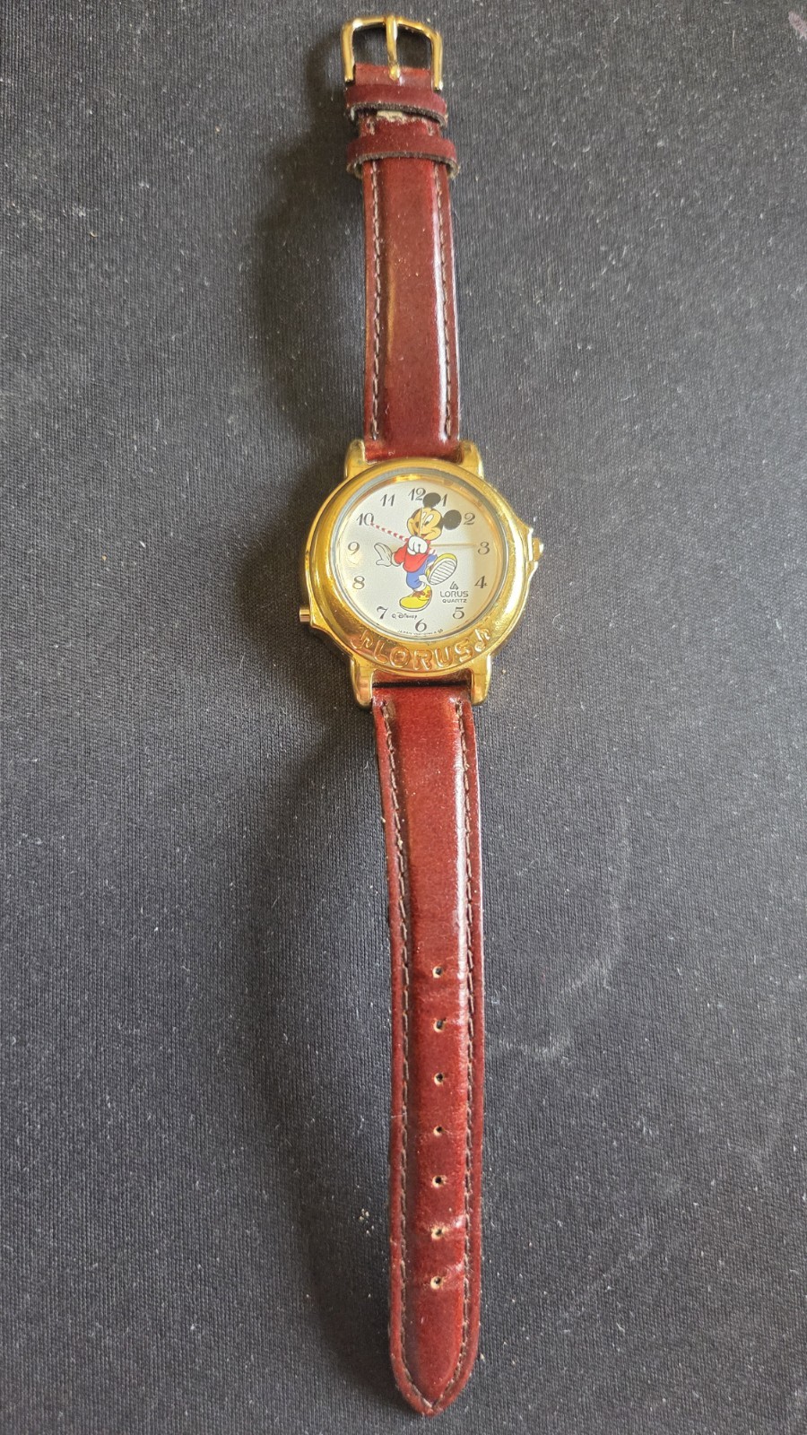 Vintage Lorus Mickey Mouse Musical Watch V421-0020 Red Strap New Battery MINTY Vintage Lorus Mickey Mouse Musical Watch V421-0020 Red Strap New Battery MINTY