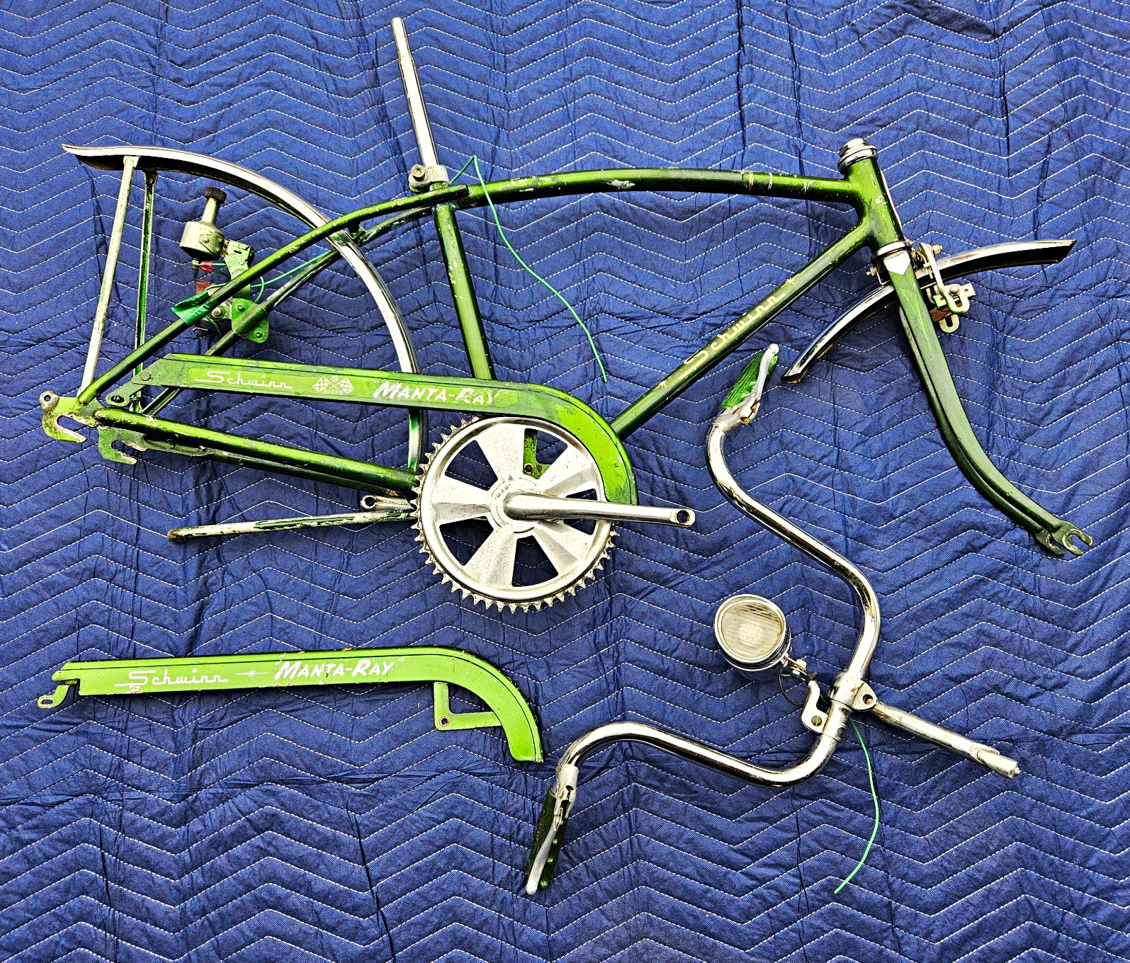 Jan 1972 Schwinn Manta-Ray Vintage Green Parts Package. Not Rusty 2 Chaingaurds