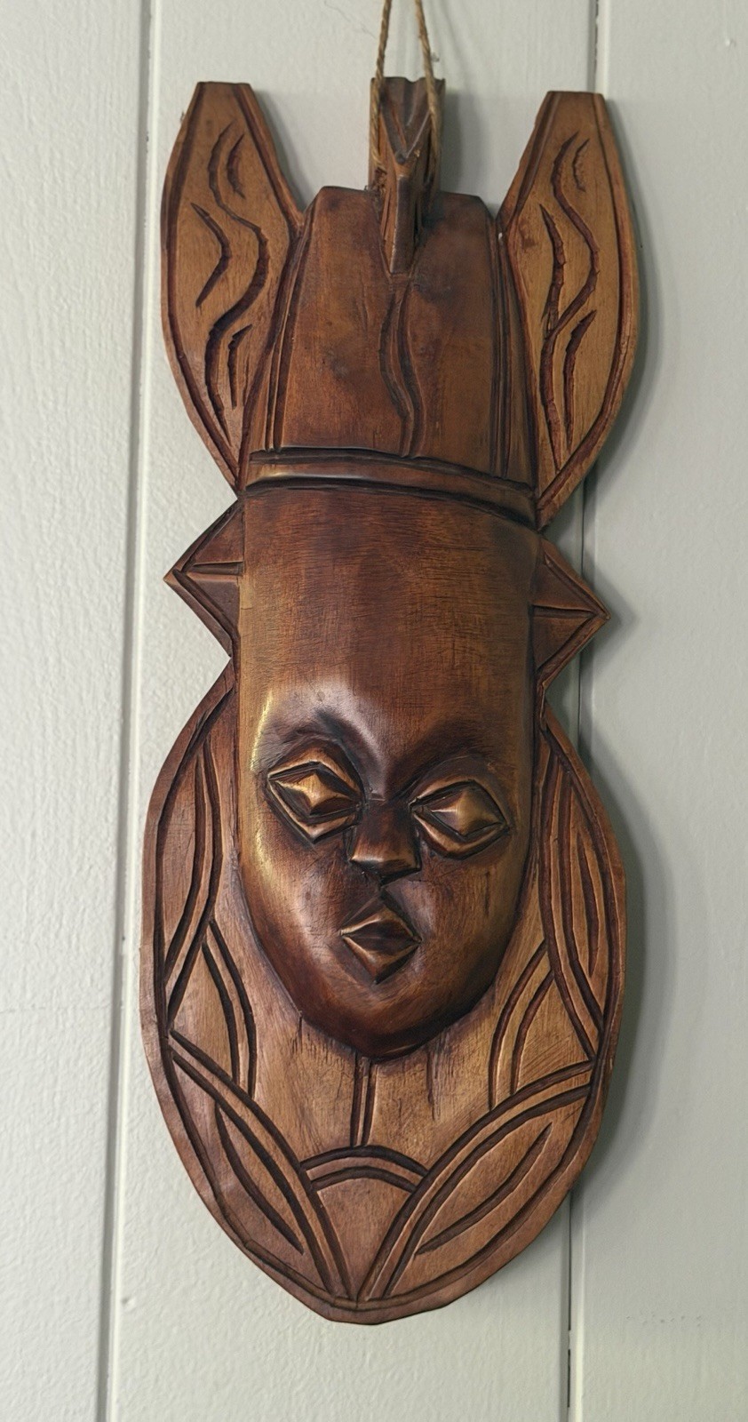 Hand Carved African Tribal Wood Wall Mask Folk Art Decor 17” - Vintage