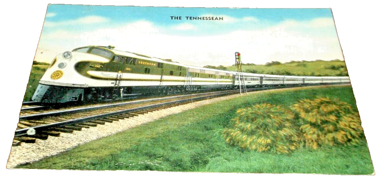 1942 SOUTHERN RAILWAY THE TENNESSEAN UNUSED LINEN COMPANY POST CARD 