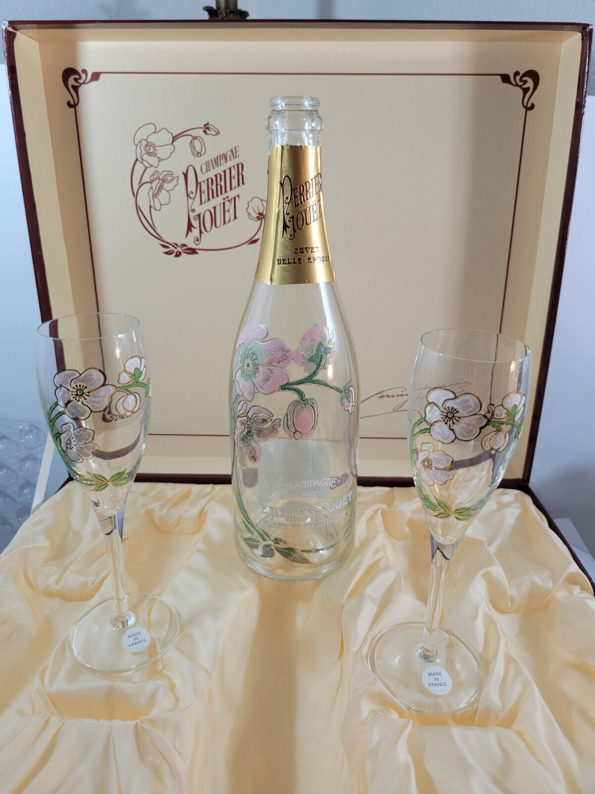 Vtg 1988 EMPTY Perrier Jouet Brut Rose Belle Epoque Champagne Bottle | 3 Flutes