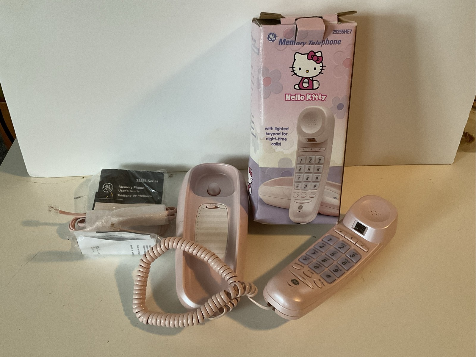 Vintage Y2K Hello Kitty GE Memory Telephone W/lighted Keypad Sanrio RARE