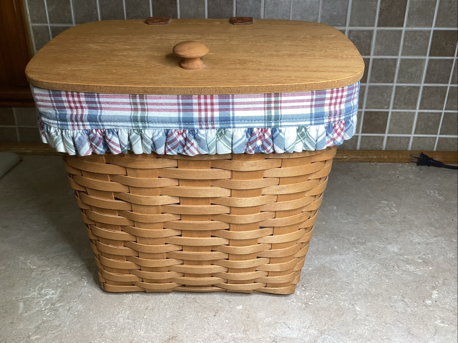 Longaberger Hostess Mail Basket Liner Protector Hardware 1995 - 12” X 11.5”-EUC