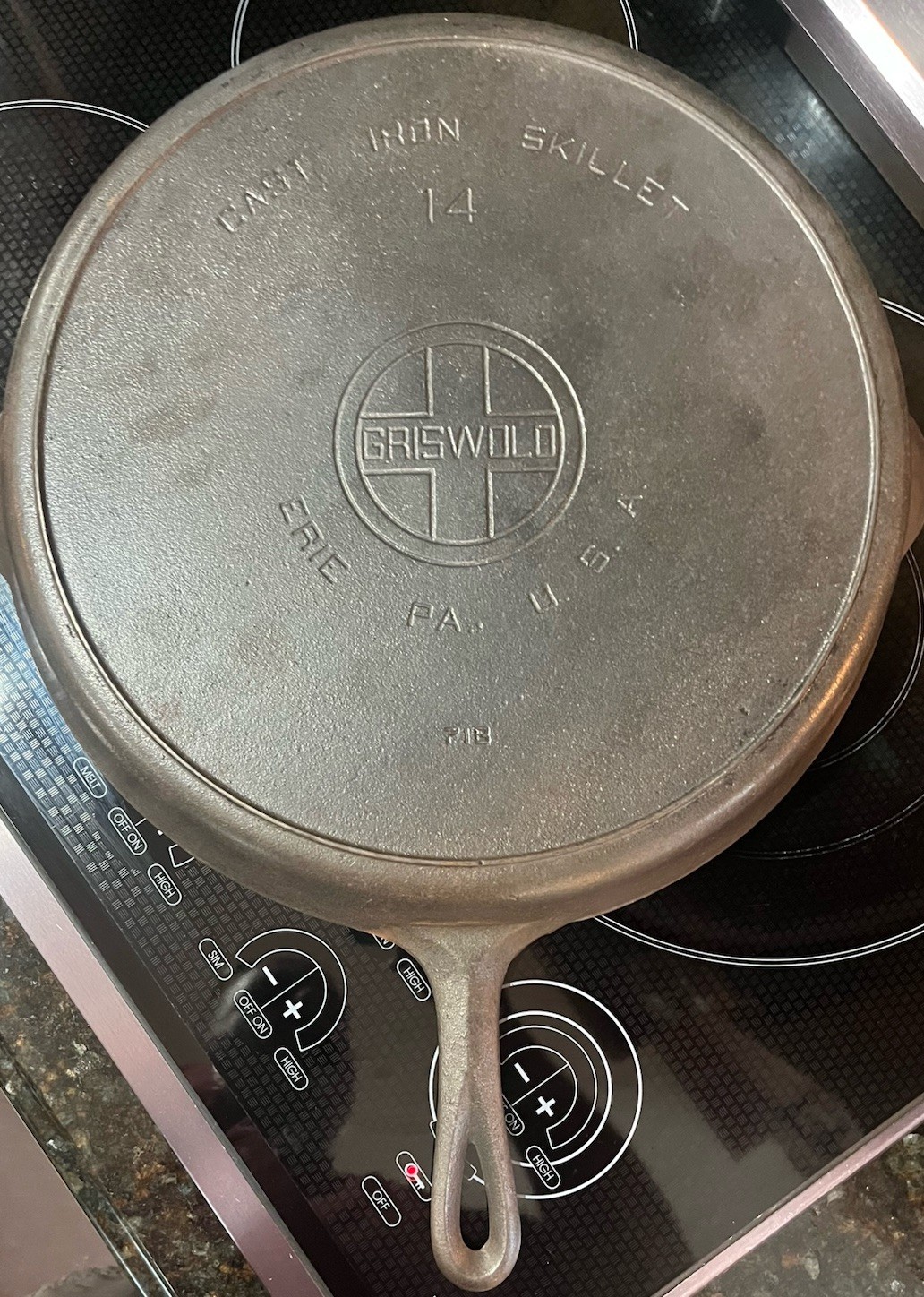VTG Griswold 14 Large Block Cast Iron Skillet 719 Heat Ring No Wobble No Warp