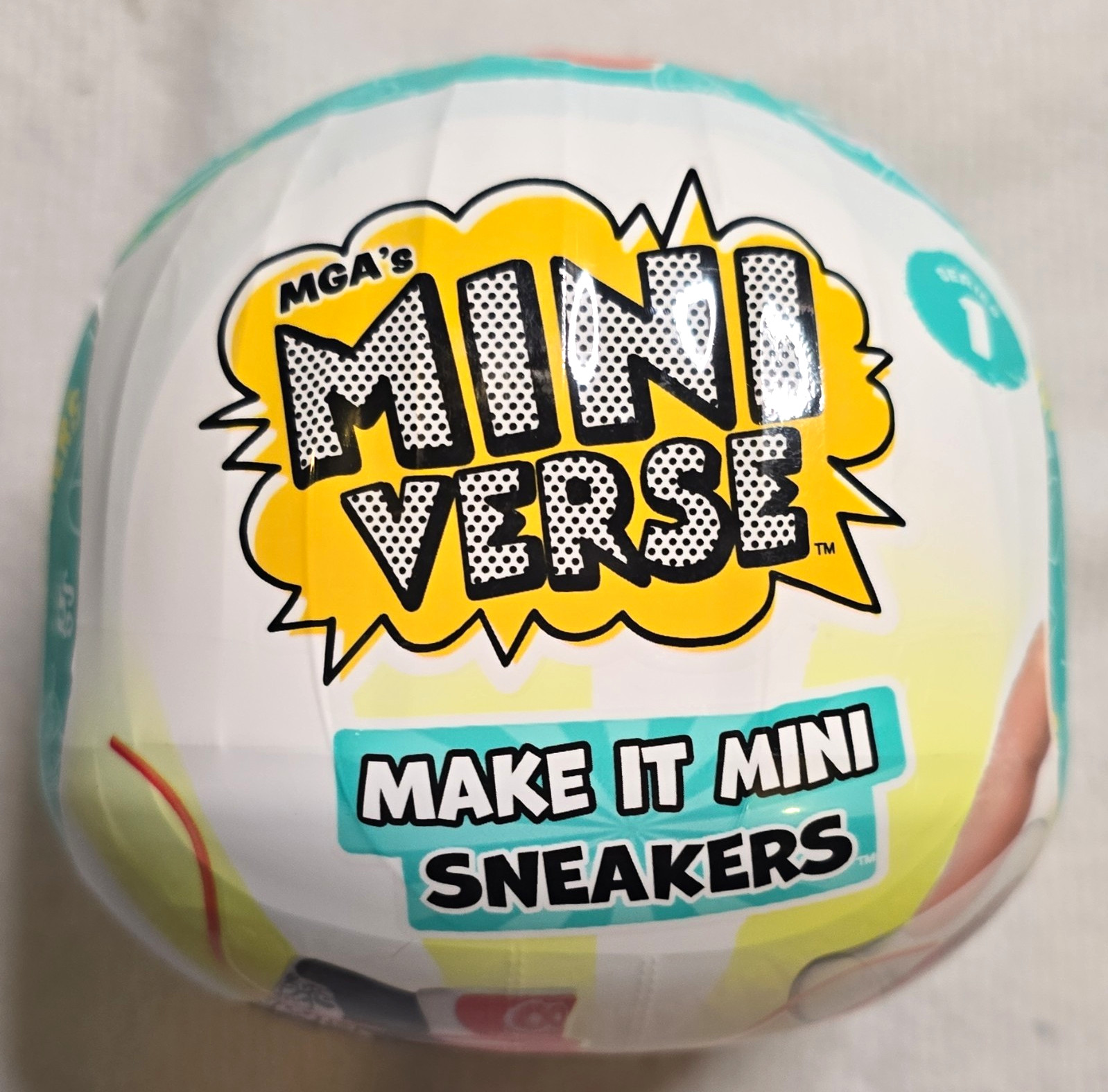 MGA Entertainment Mini Verse Make It Mini Sneakers Blind Pack 1pc Ages 8+