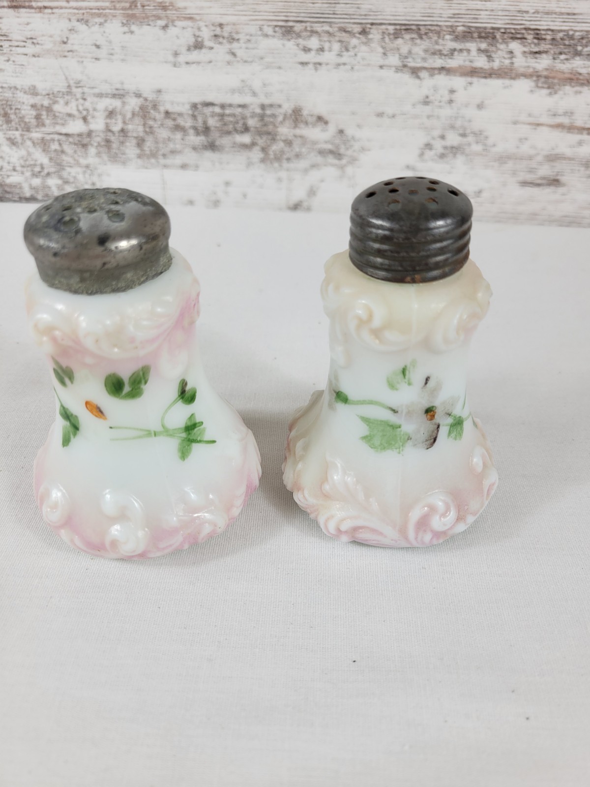 Pair of Antique Fostoria Glass Co. Art Glass Salt Shakers Knobby Pair of Antique Fostoria Glass Co. Art Glass Salt Shakers Knobby