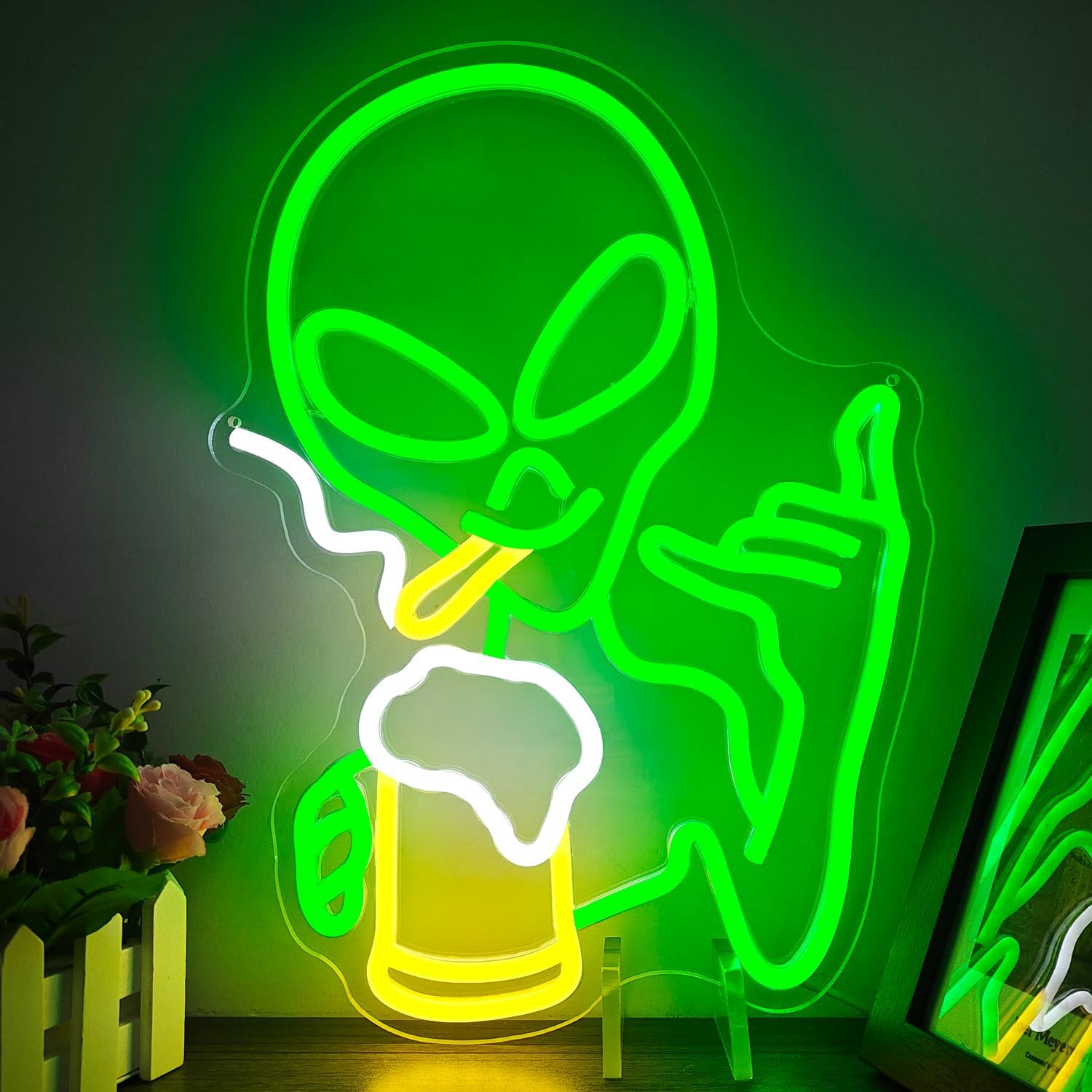 Green Alien Neon Sign for Wall Decor Dimmable Alien Beer Bar Neon Sign for Man 