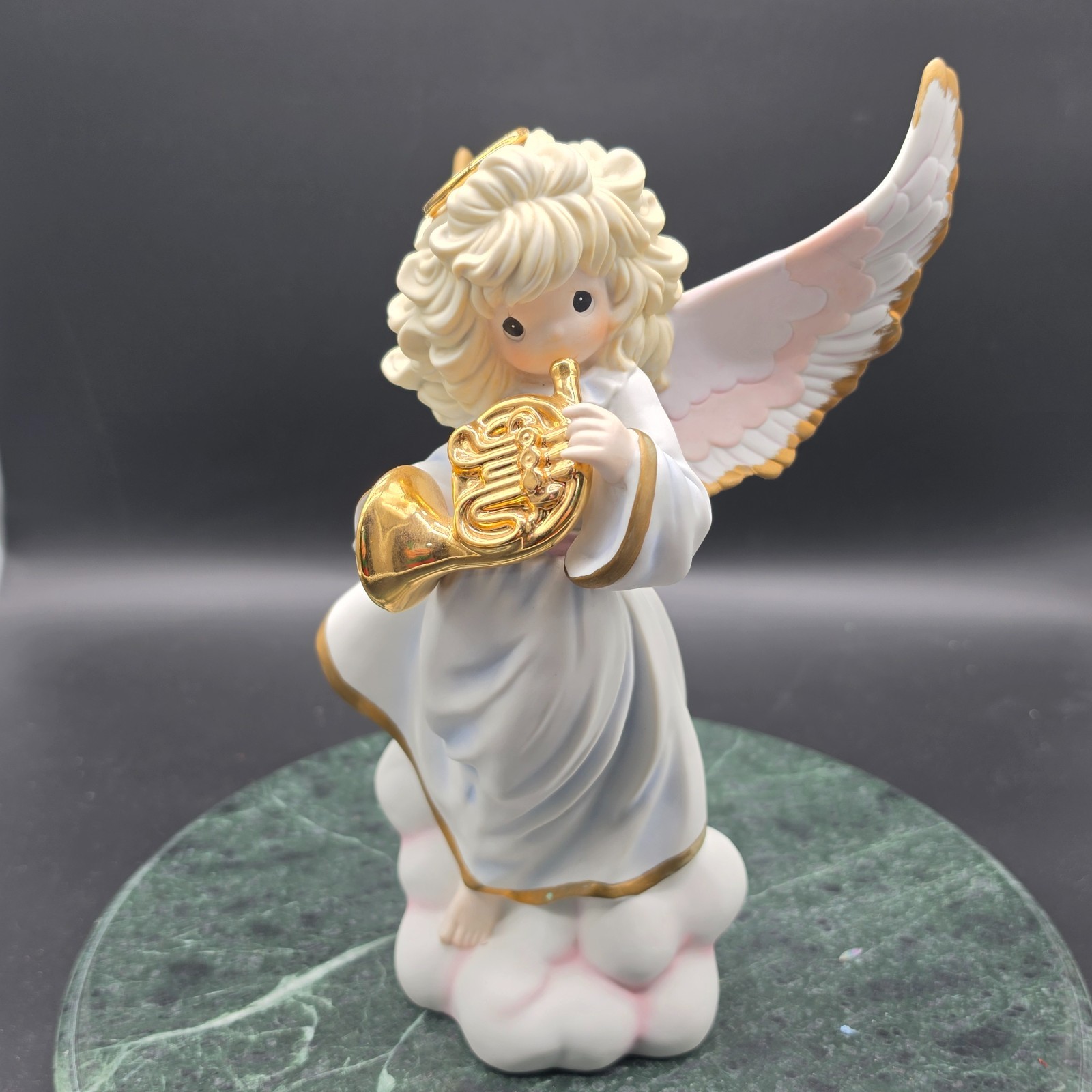 Precious Moments 112969 Happiness Is A Song From Heaven Angel Figurine 2004 10\