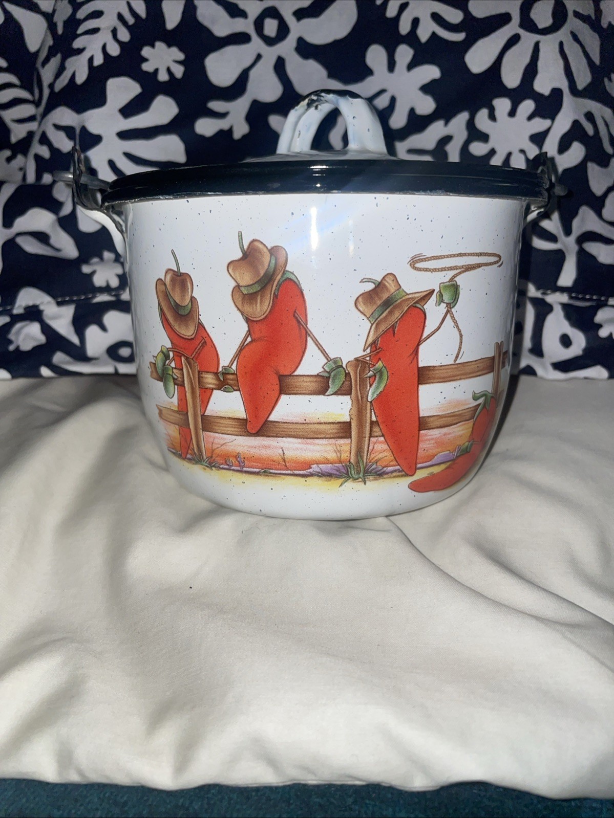 LEE SEED CO KETTLE With Cowboy Chill I Peppers