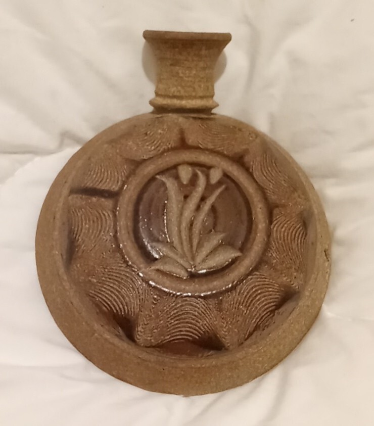 Native Am. Sandstone Jug Pottery Flat Back Water Vessel Signed By Artist 6\