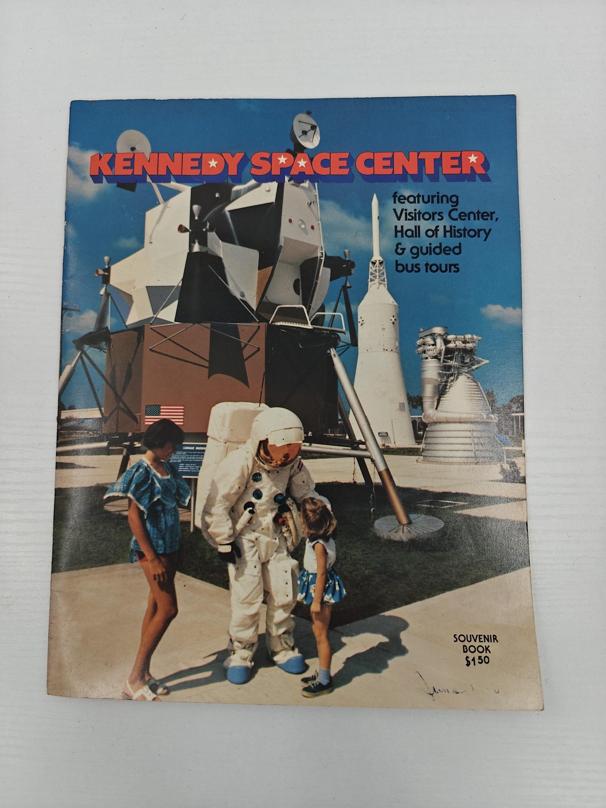 Signed Vintage 1980 Kennedy Space Center Souvenir Book Visitors Center Guide
