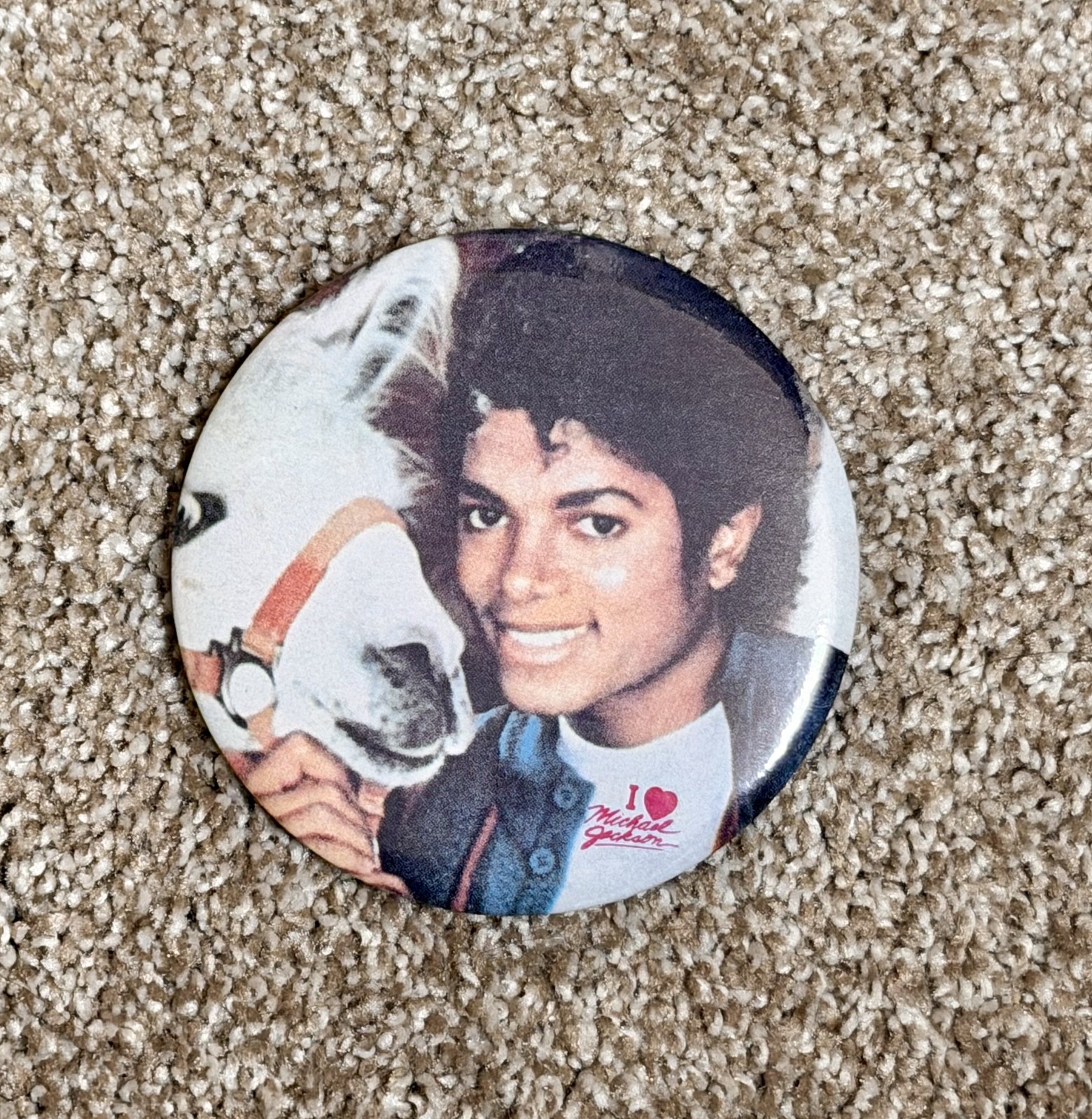 Vintage 1984 Michael Jackson Louie The Llama Pinback Button Pin 3-3/8