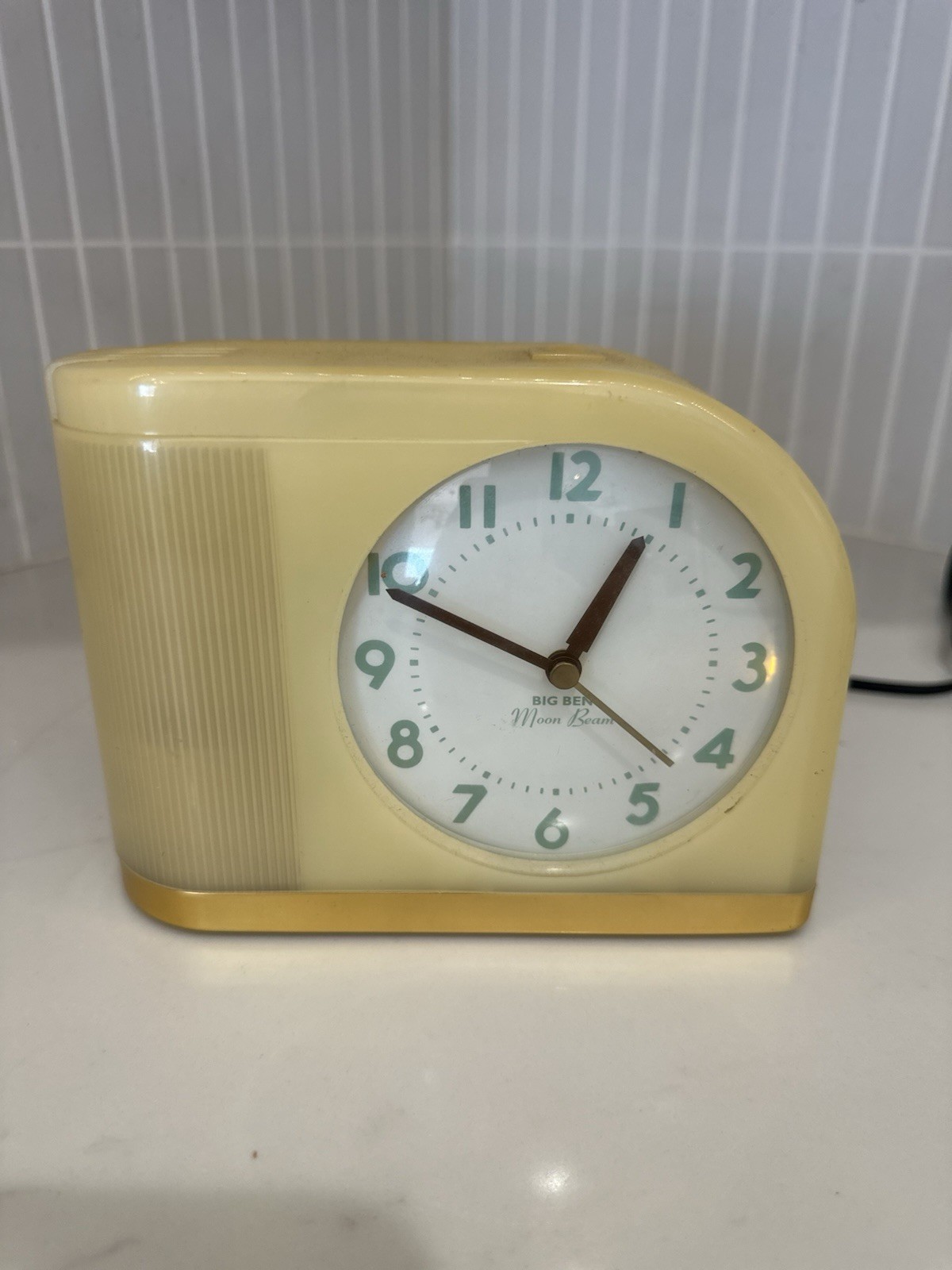 Vintage 1950s Westclox Big Ben Moonbeam S5-J Yellow Electric Alarm Clock Works