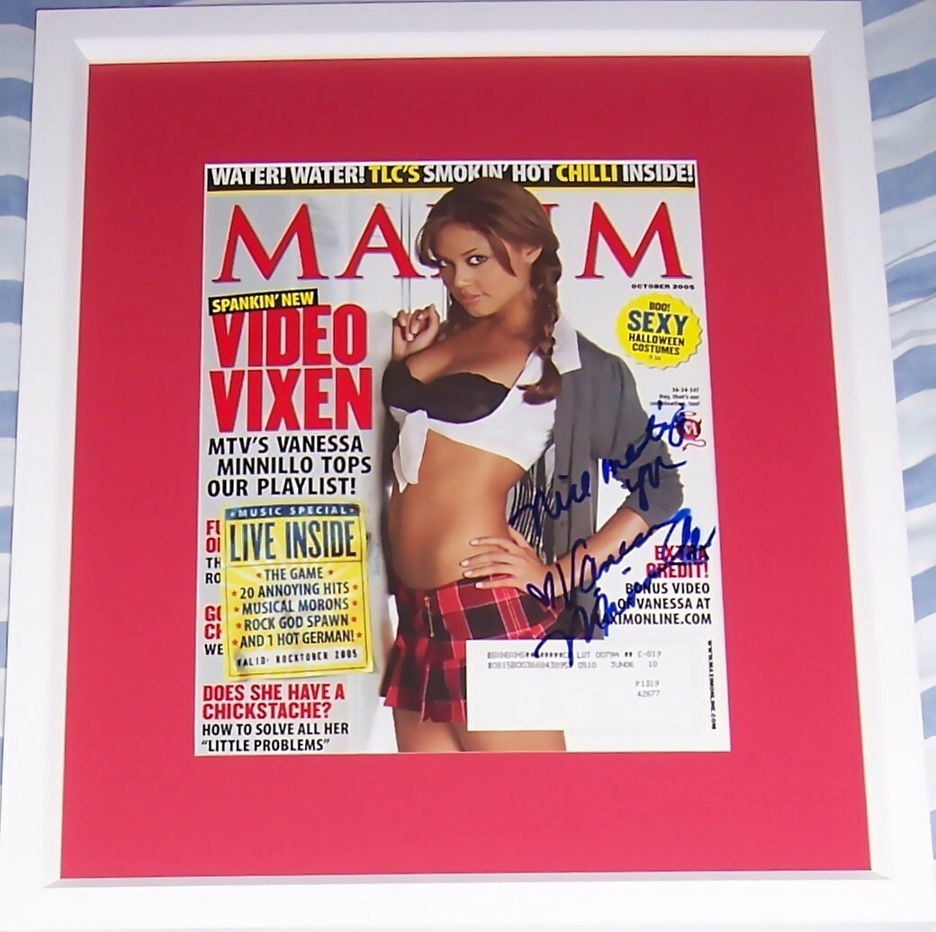 Vanessa Minnillo autograph signed 2005 sexy Maxim magazine cover framed JSA MTV