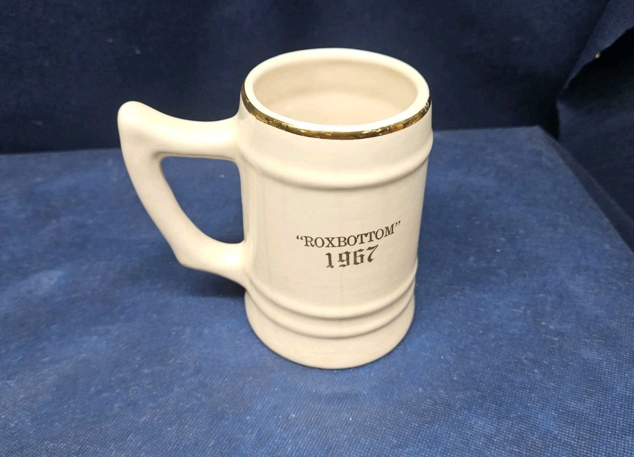 Vintage 1967 Collector\'s Ceramic \ Vintage 1967 Collector\'s Ceramic \