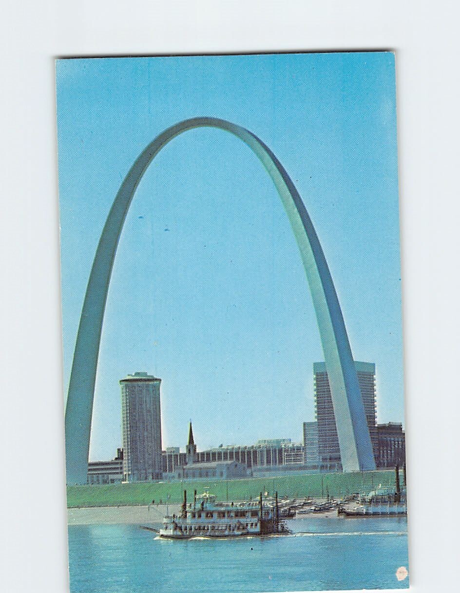 Postcard The Gateway Arch St. Louis Missouri USA