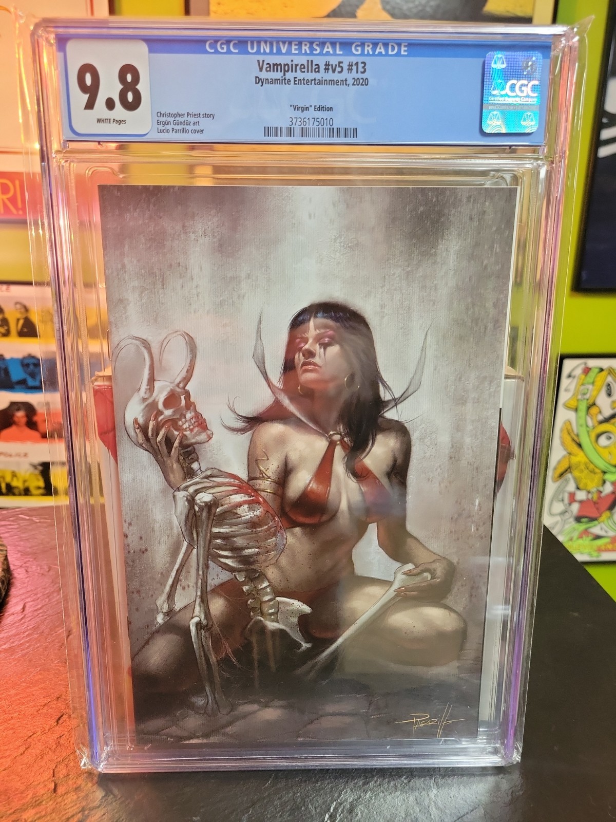 Vampirella #13 Vol 5 CGC 9.8 Lucio Parrillo Virgin Variant Dynamite 2020