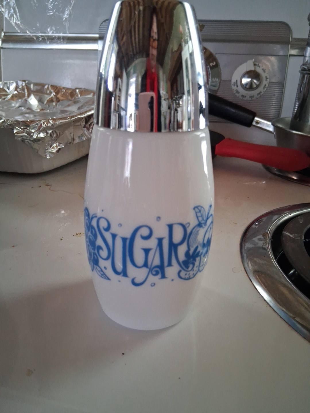 Gemco USA Almond Topped Sugar Pourer Dispenser. Vintage.