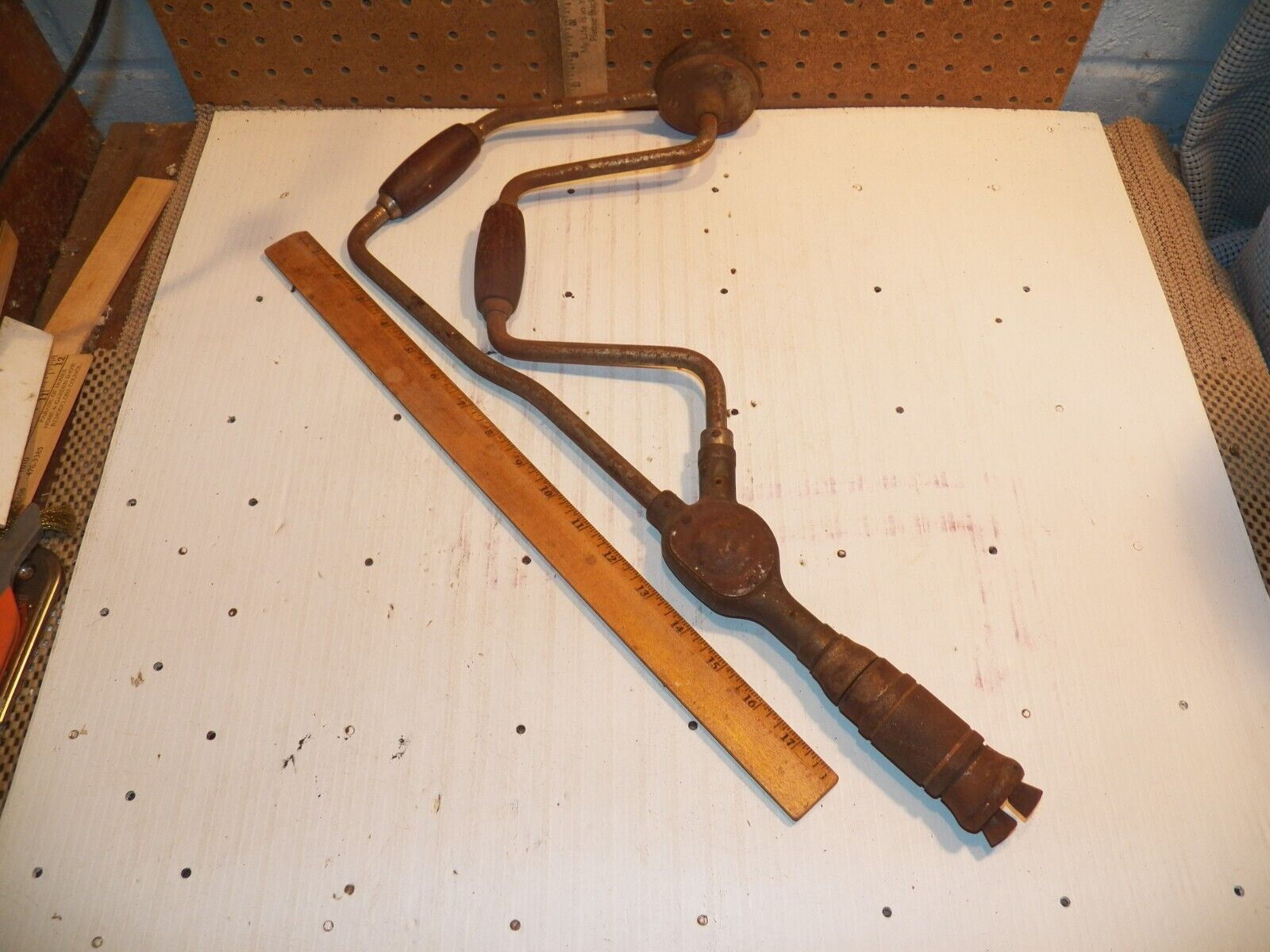 Vintage STANLEY Corner Brace Hand Drill Carpentry Tool