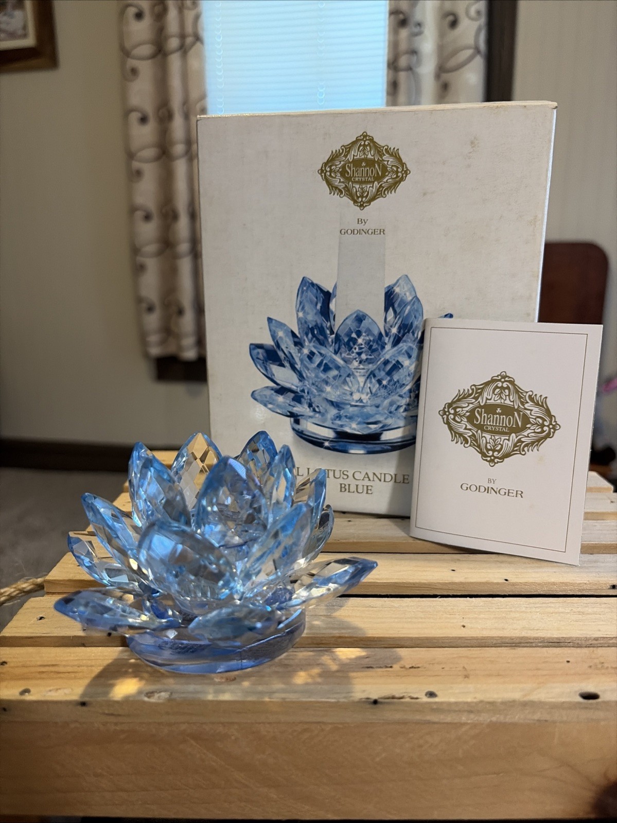 Shannon Crystal by Godinger ~ BLUE Lotus Flower Candle Holder NIB NEW STUNNING