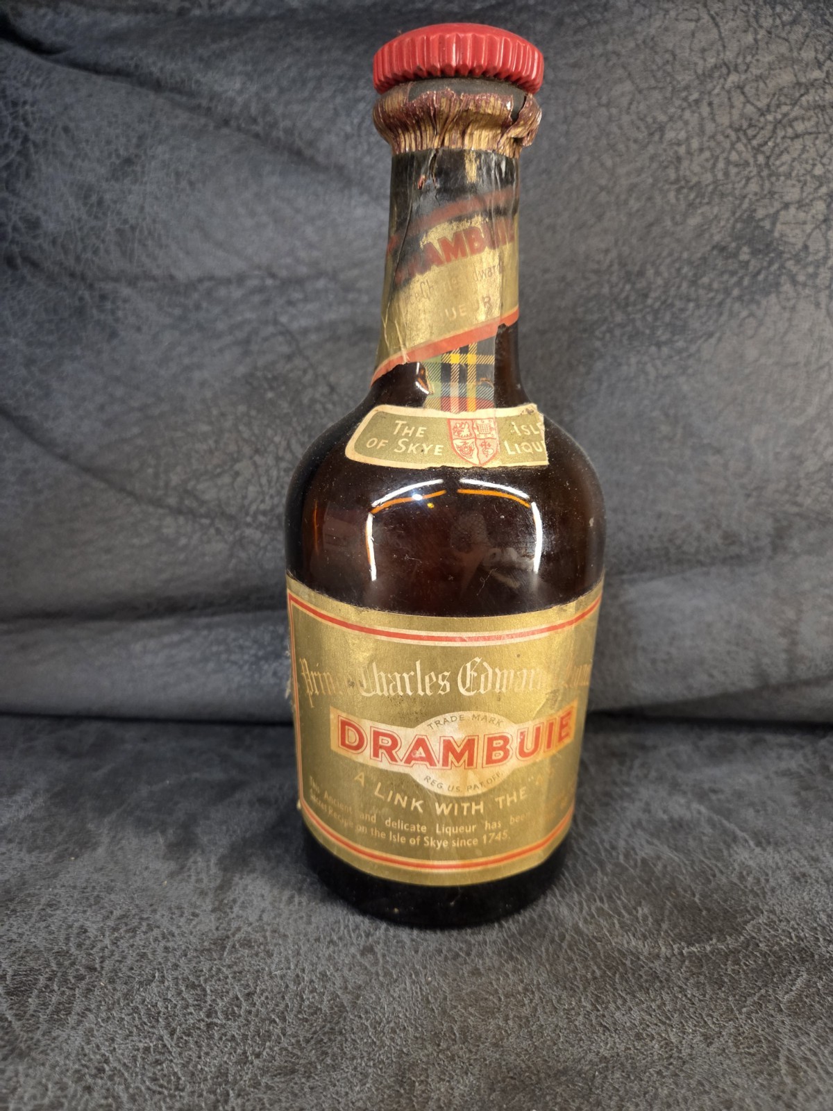 Vintage Drambuie Liqueur Bottle Amber Glass Federal Law Forbids Empty Prop 80ch Vintage Drambuie Liqueur Bottle Amber Glass Federal Law Forbids Empty Prop 80ch