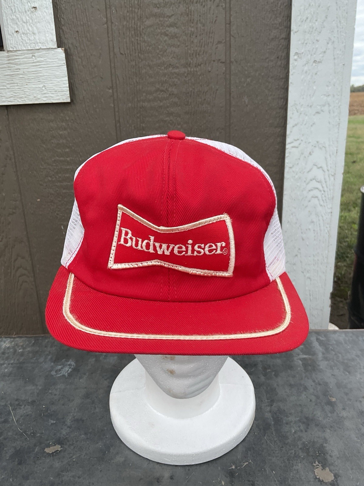 Vintage Budweiser Swingster Trucker Hat Mesh Snapback Red White Beer Cap Rough