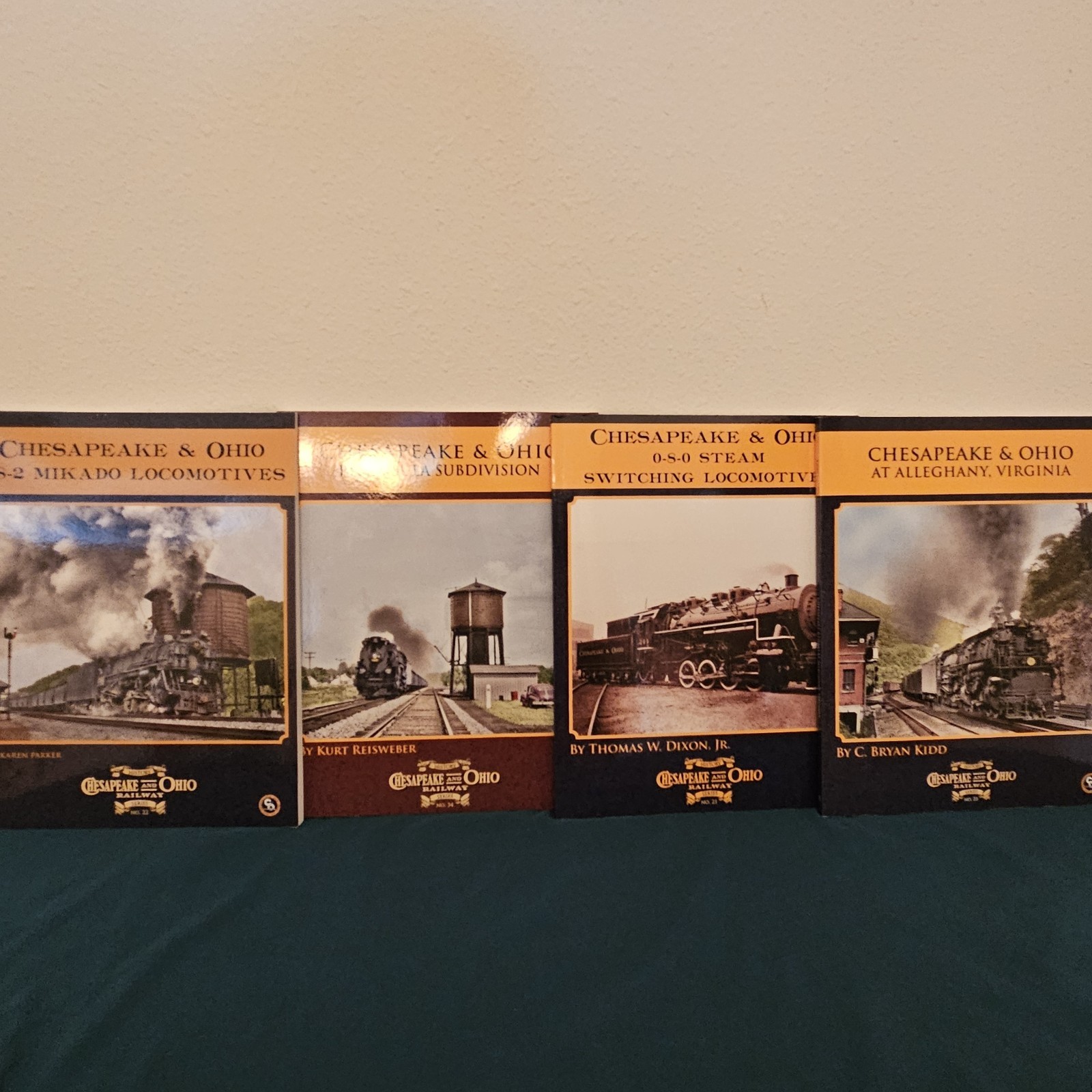 4 Books Chesapeake & Ohio Railway, Mikado, Peninsula, Alleghany, Steam 4 Books Chesapeake & Ohio Railway, Mikado, Peninsula, Alleghany, Steam
