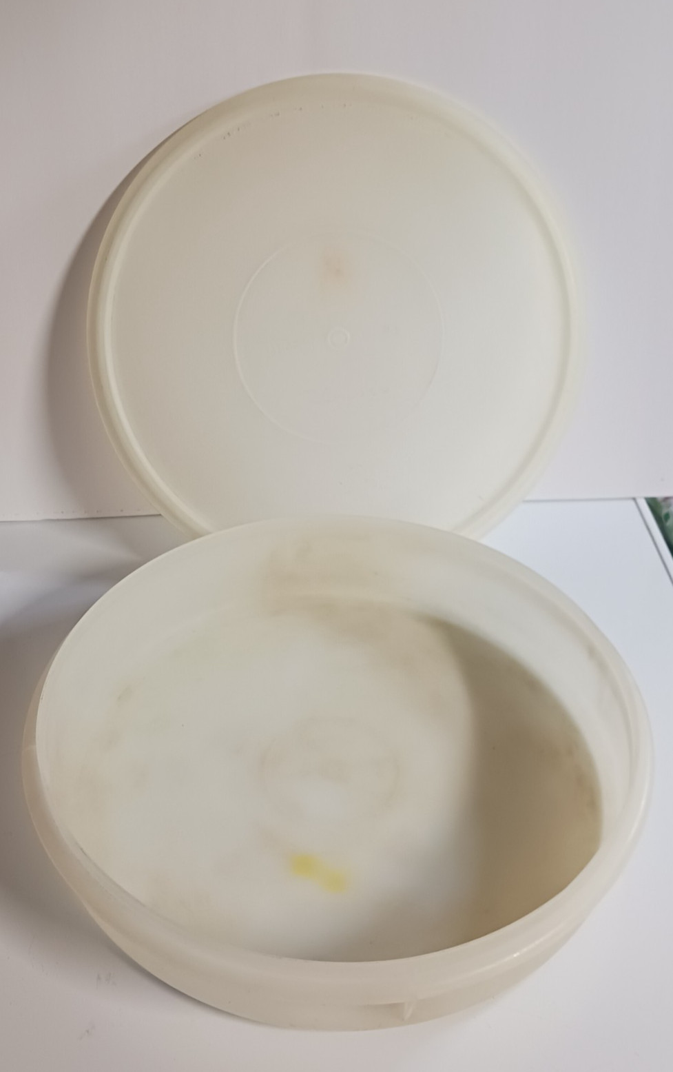 Vintage 1954 242-1 & 224-1 Tupperware 