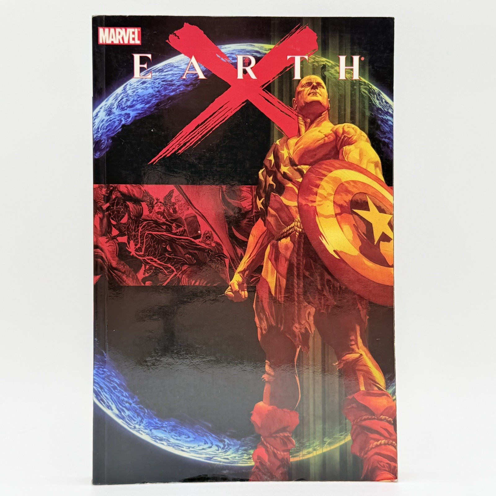 Marvel Comics Earth X 2006 Trade Paperback 1ST PRINTING