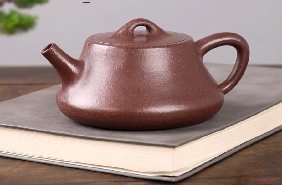 180cc chinese Yixing Handmade Zisha Dicaoqing clay Teapot NaPiao Hu Tea Pot