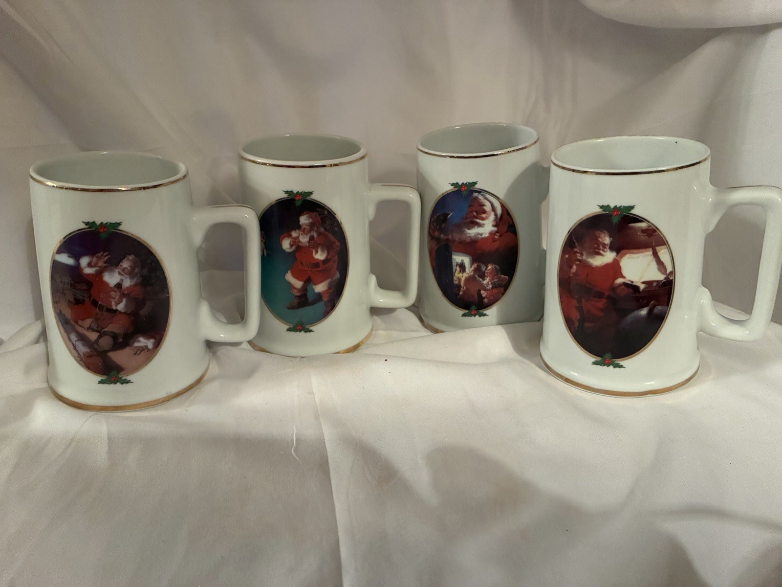 Vintage 1996 Coca-Cola Christmas Santa Collector Edition Cups Mugs Set of 4 Vintage 1996 Coca-Cola Christmas Santa Collector Edition Cups Mugs Set of 4