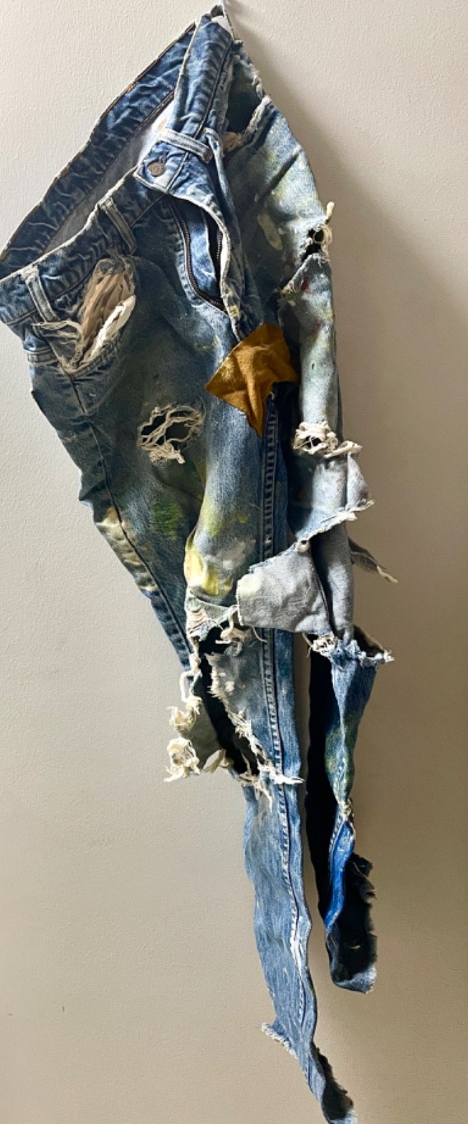 Vintage Levis Red Tab Jeans 1960s Distressed Paint Splatter Workwear USA Denim