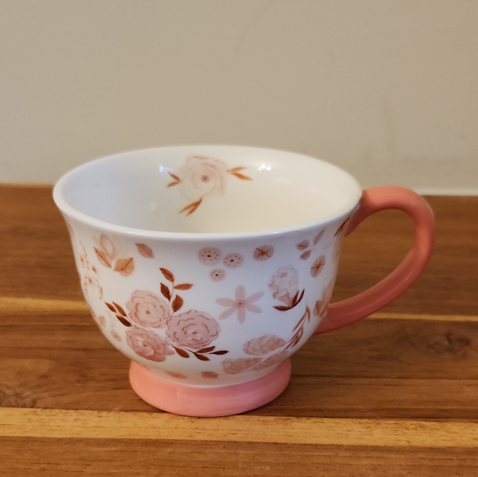 POTTERS STUDIO  FLOWERS  PINK CORAL HANDLE NWT