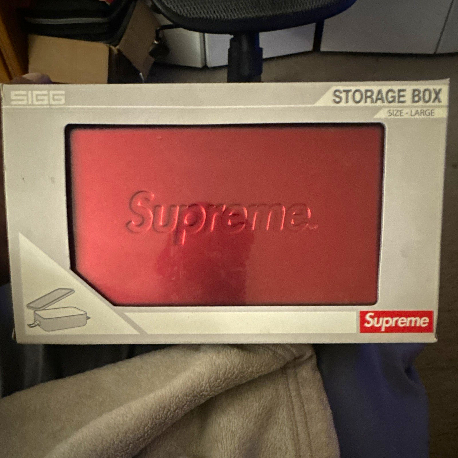 SIGG x Supreme Large Red Plastic Storage Box, Logo Theme, Rectangle, Lid