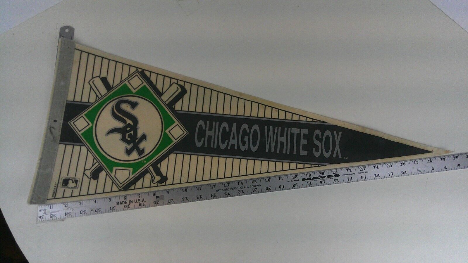 Vintage MLB Chicago White Sox Baseball Related Pennant   BIS