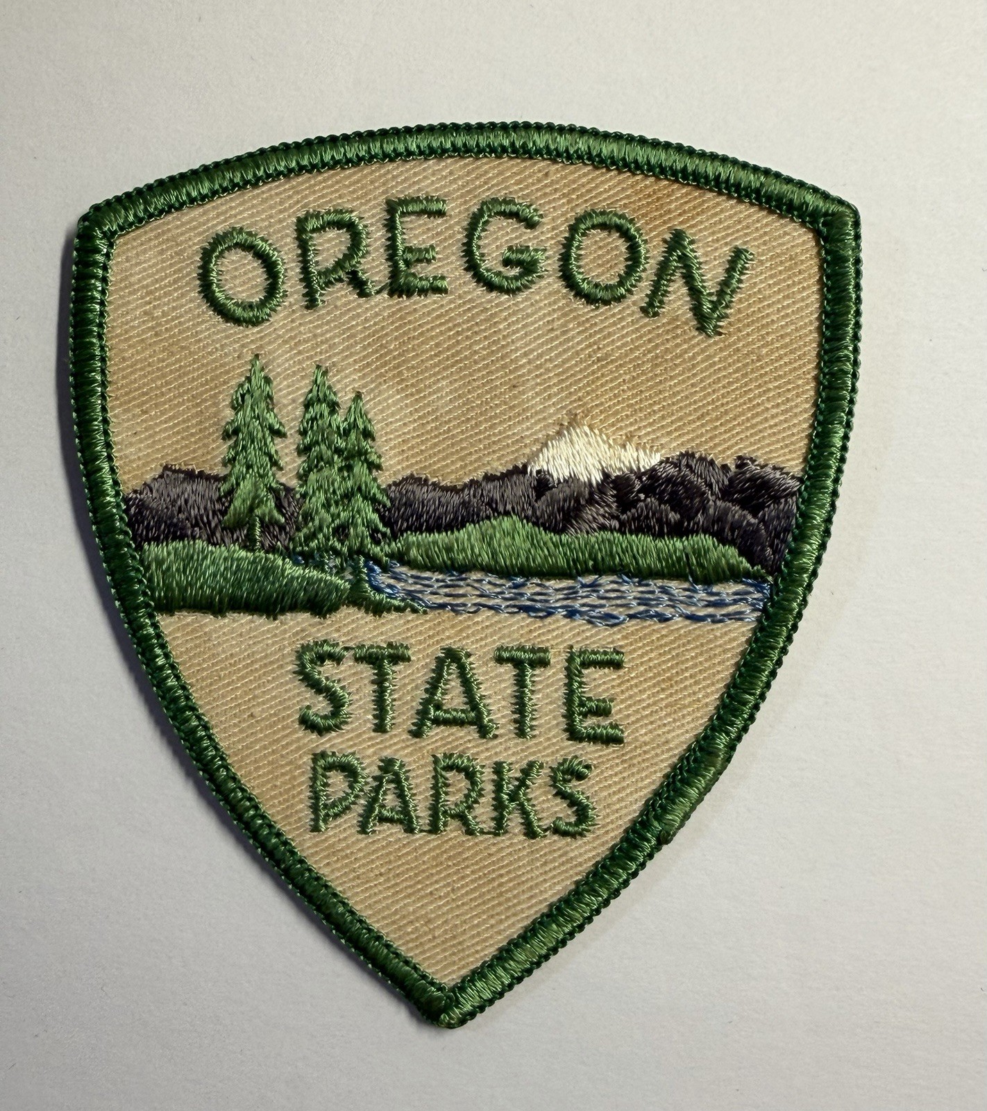 VINTAGE OREGON STATE PARKS DEPT PATCH TREES MOUNTAIN #KOR1