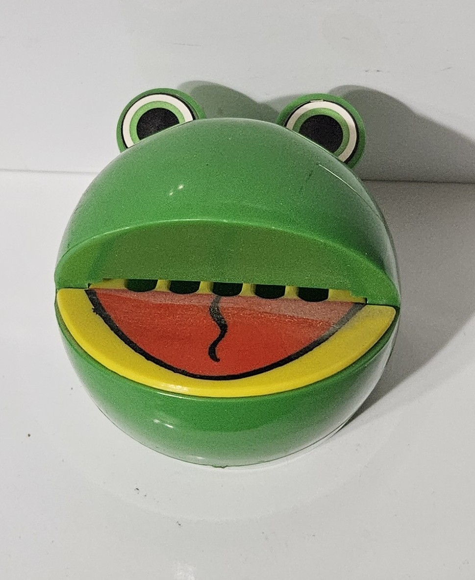Vintage Green Plastic Interactive Frog Coin Bank